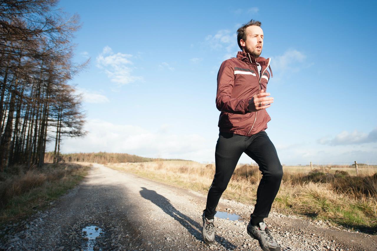 Korzyści zdrowotne wynikające z biegania 4 mil dziennie